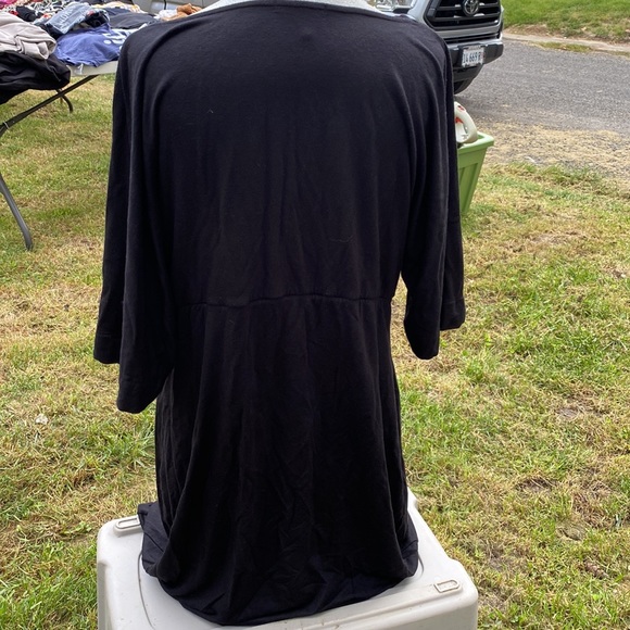 Daisy Fuentes black draped dress - Picture 2 of 3